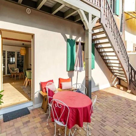 Charming Gite In Dambach La Ville With Terrace Exterior foto